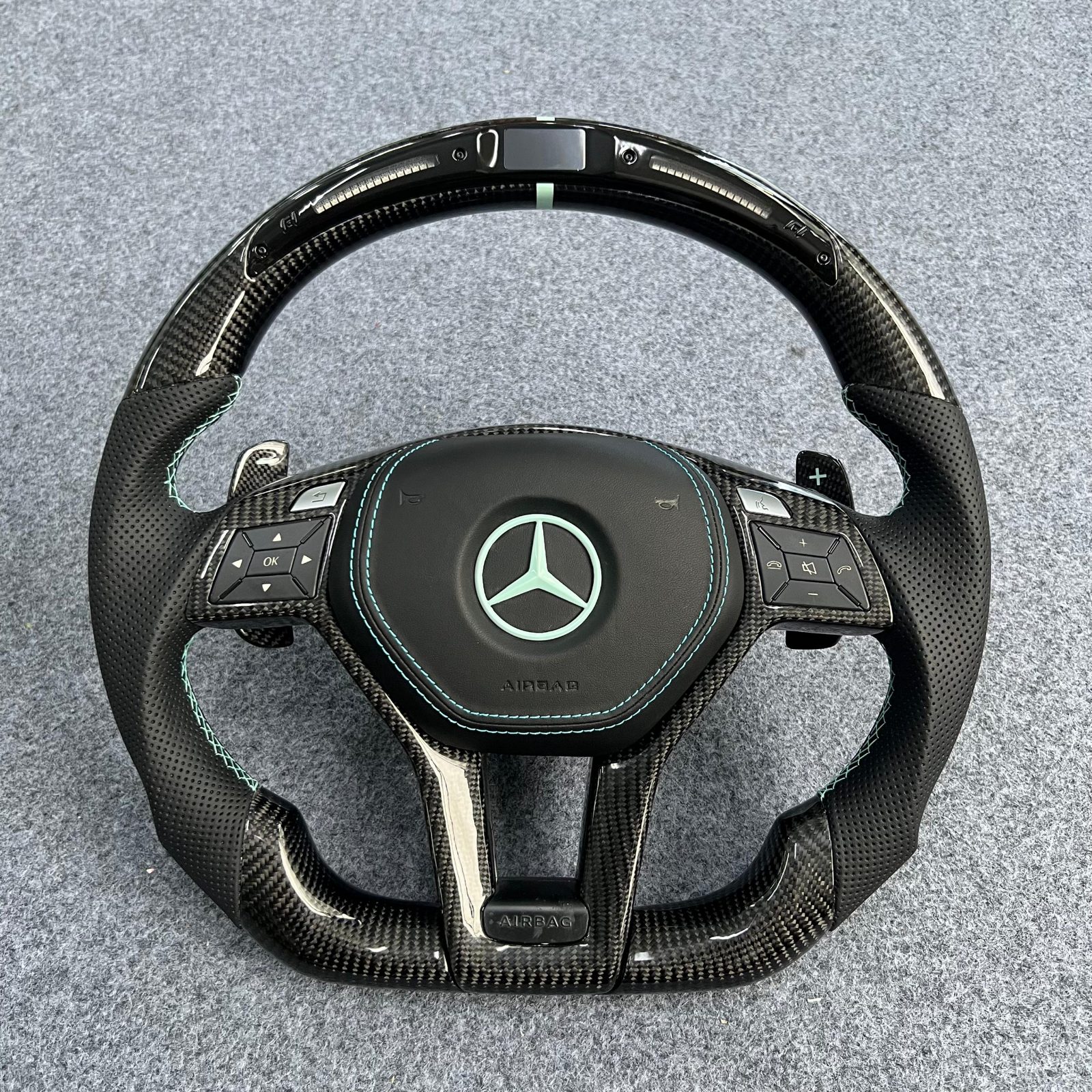 CUSTOM MERCEDES STEERING WHEEL WITH CARBON FIBER AND LEDs STRIPE