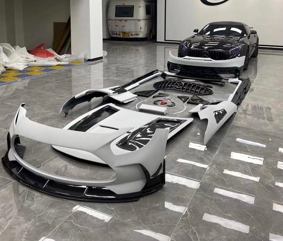 MERCEDES BENZ AMG GT63 BLACK SERIES BODY KIT