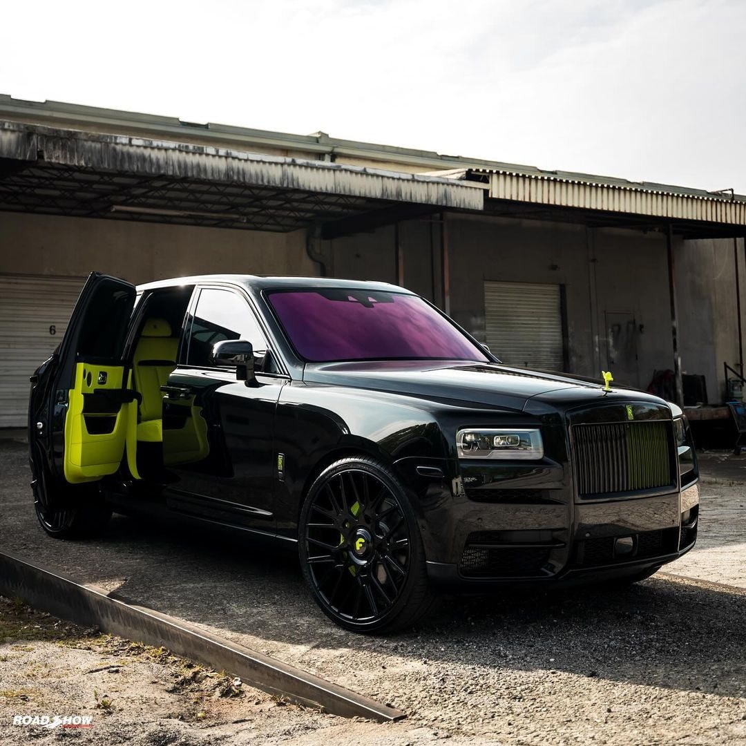 Custom Rolls-Royce Cullinan with Slime Interior
