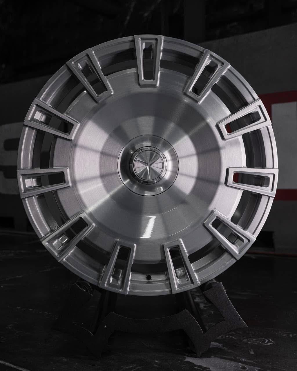 NEW FORGED WHEELS - e.g for RANGE ROVER, MERCEDES , ROLLS-ROYCE