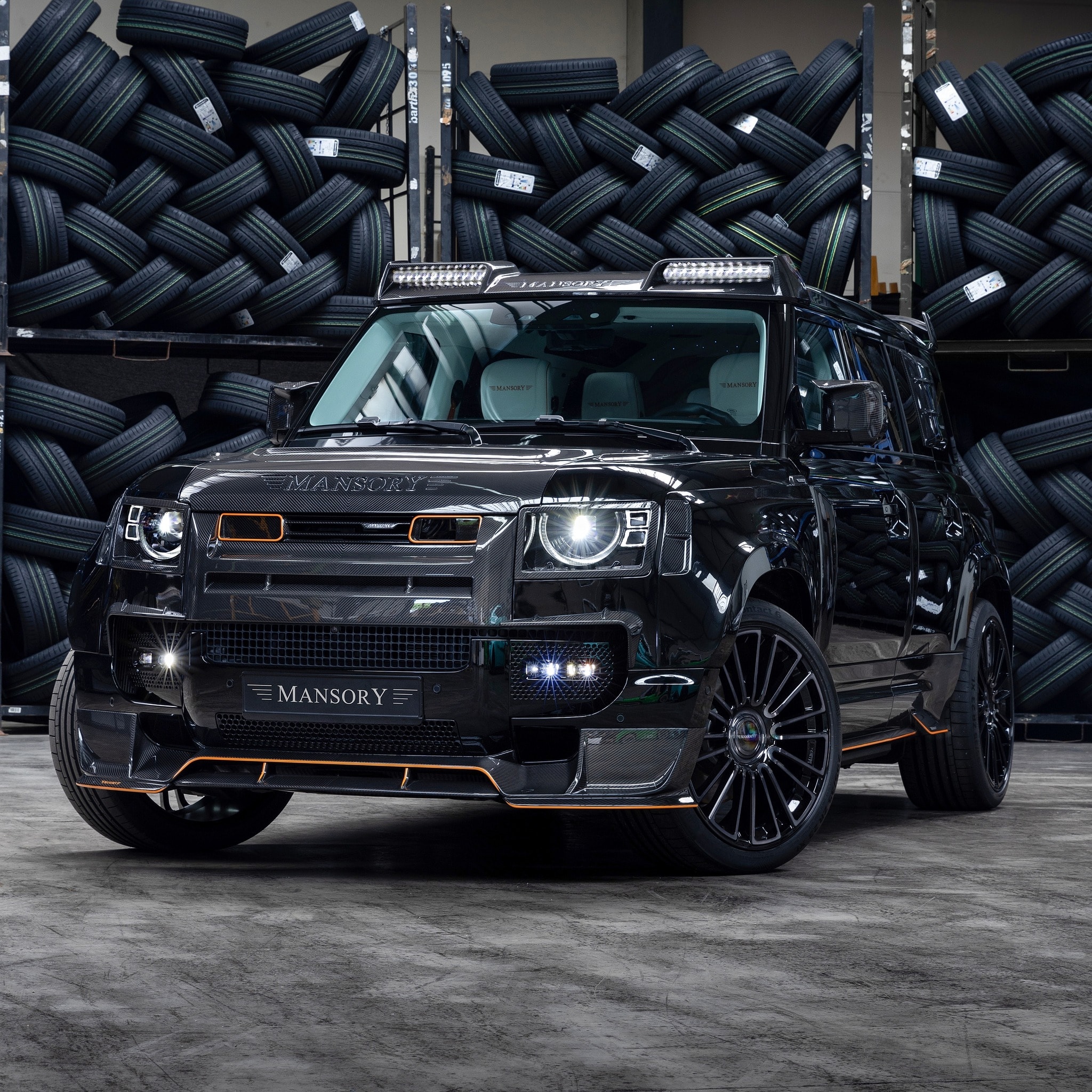 Land Rover Defender 110 by Mansory Gets 650 HP Boost