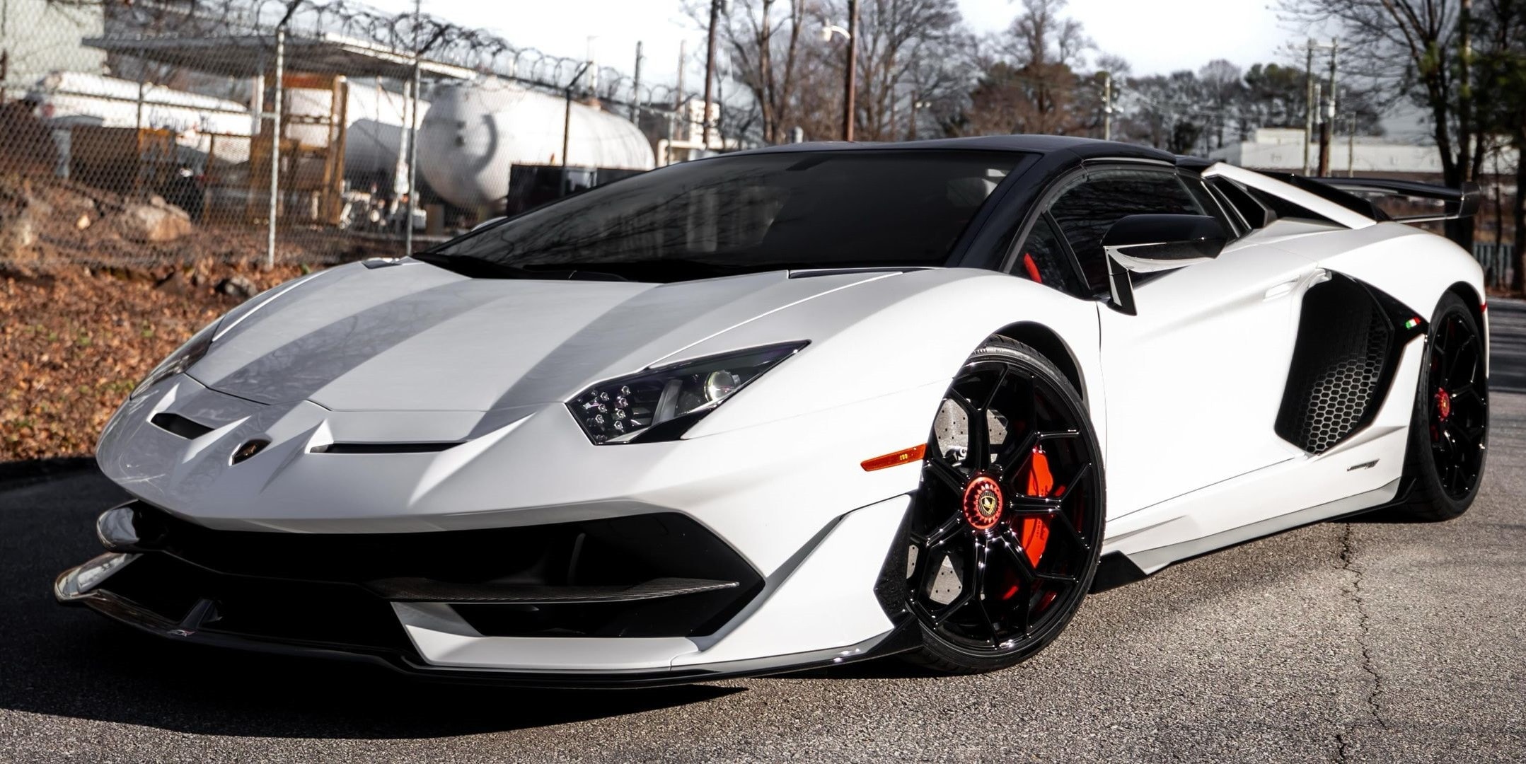 White Lamborghini Aventador SVJ with Glossy Black Wheels