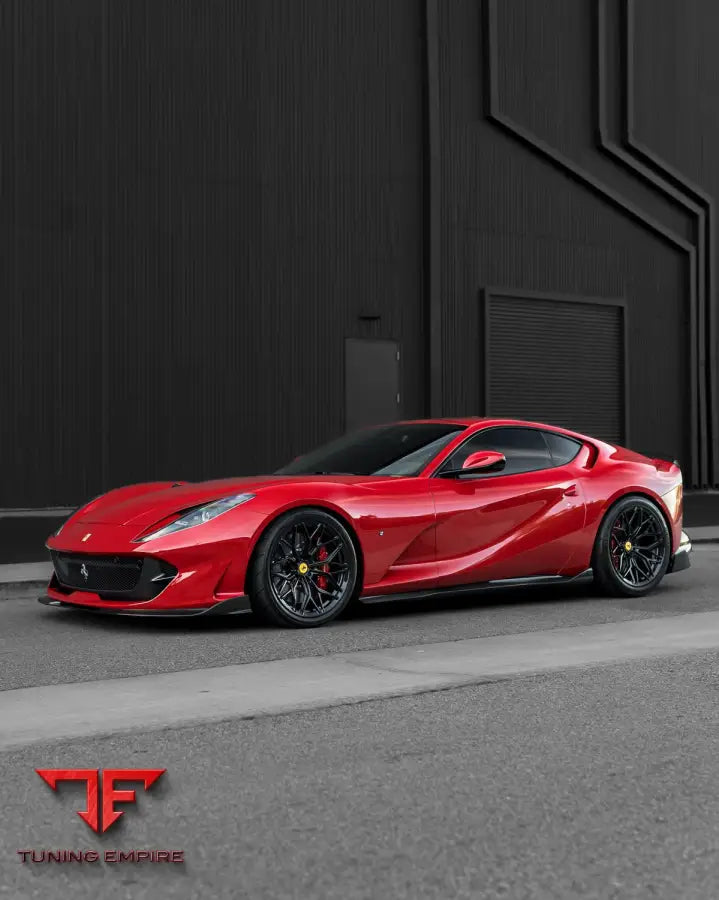 1016 FERRARI 812 CARBON PARTS