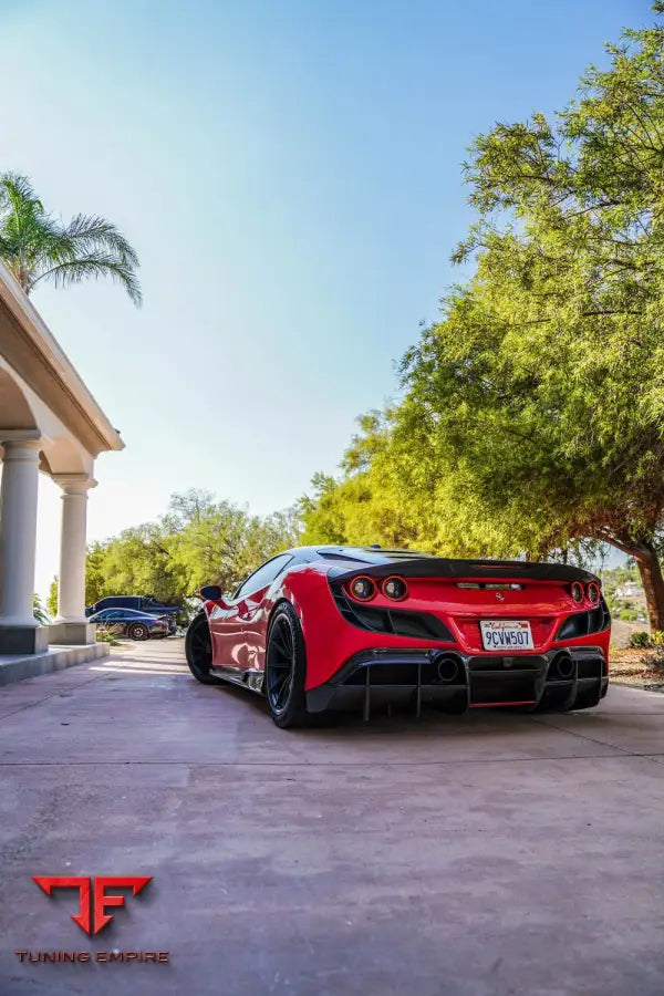 1016 FERRARI F8 CARBON PARTS