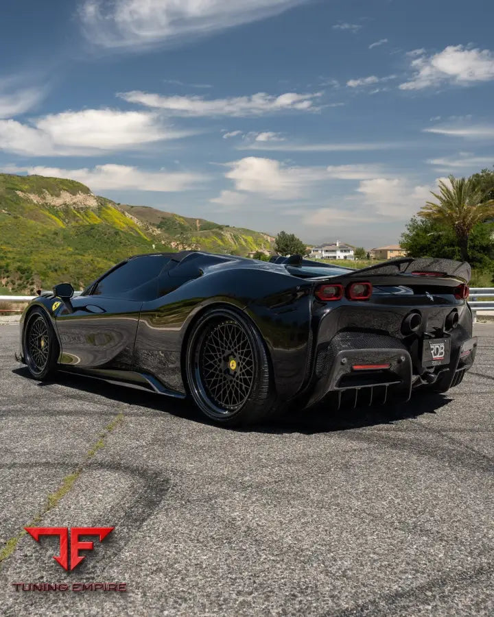 1016 FERRARI SF90 CARBON PARTS