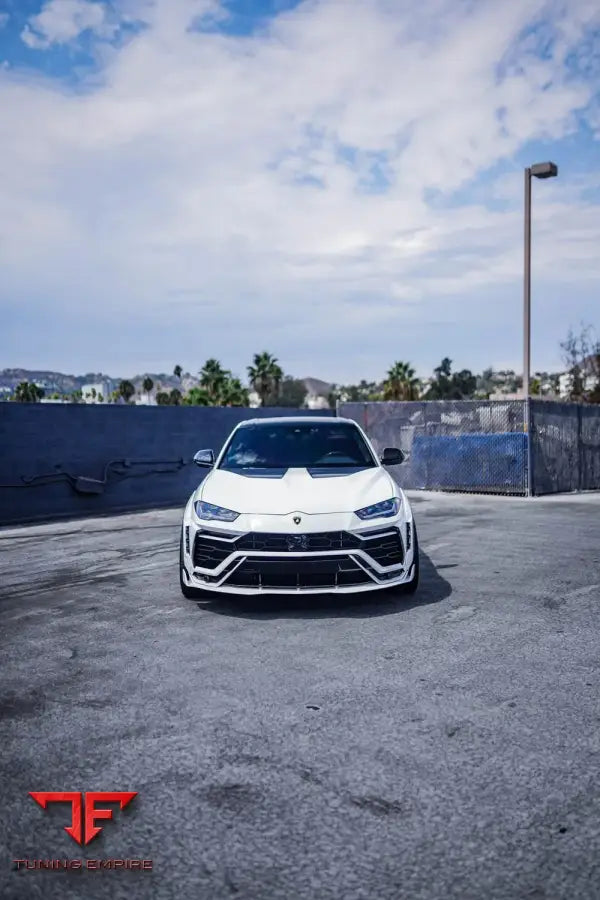 1016 LAMBORGHINI URUS S CARBON PARTS + WIDE BODY KIT