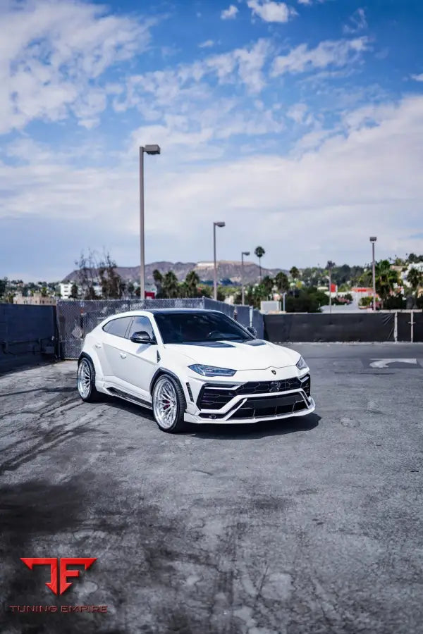 1016 LAMBORGHINI URUS S CARBON PARTS + WIDE BODY KIT