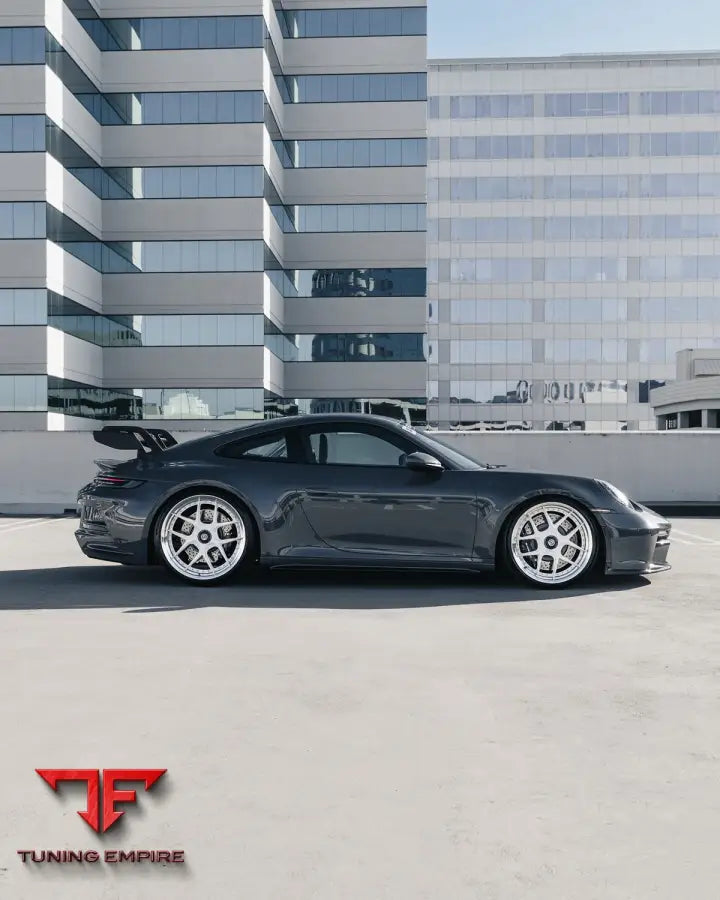 1016 PORSCHE GT3 992 CARBON PARTS