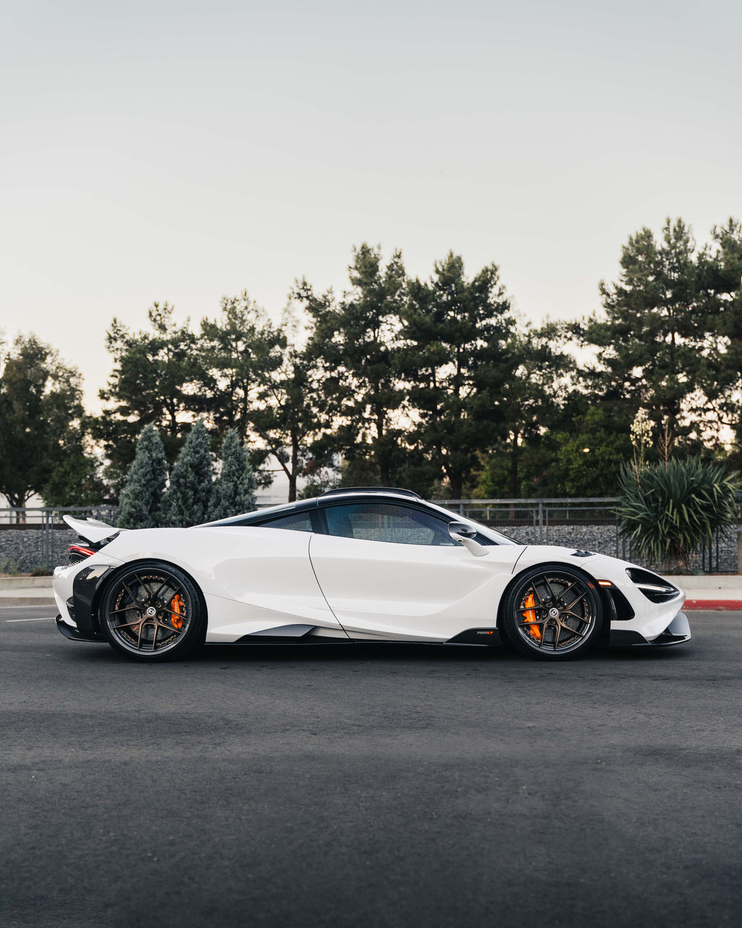 MCLAREN 765LT FORGED WHEELS AND EXHAUST SYSTEM