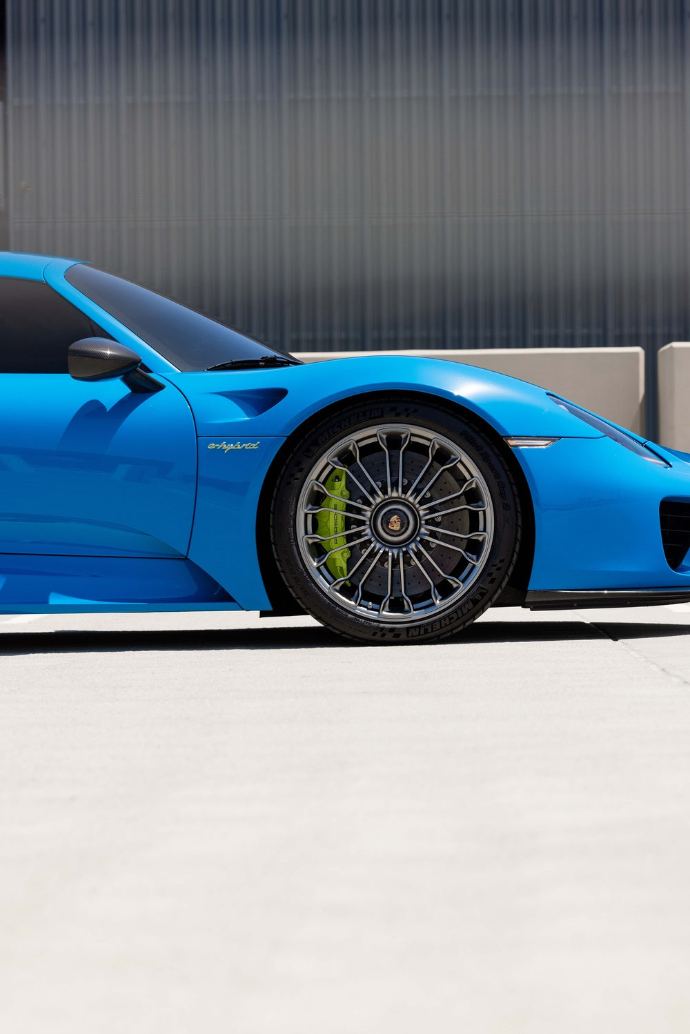 PORSCHE 918 FORGED WHEELS AND EXHAUST SYSTEM