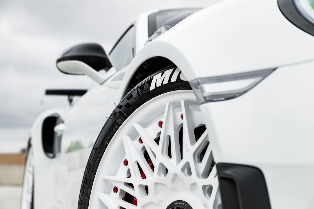 PORSCHE GT2RS FORGED WHEELS AND EXHAUST SYSTEM