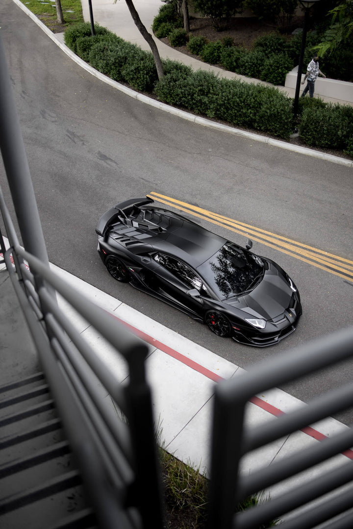 LAMBORGHINI AVENTADOR SVJ FORGED WHEELS AND EXHAUST SYSTEM