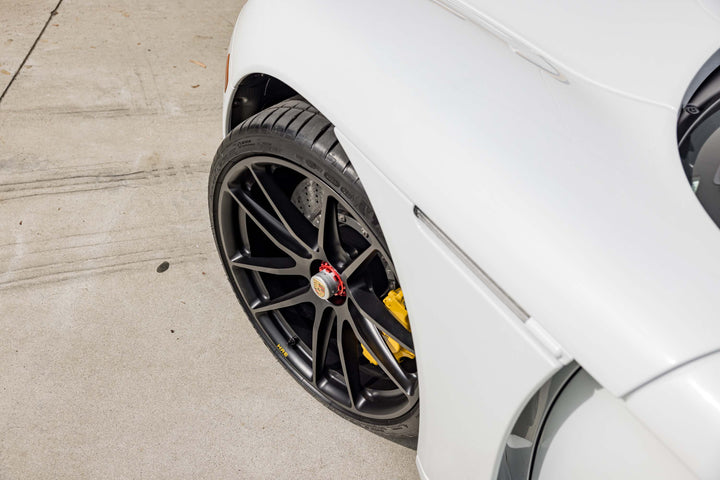 PORSCHE CARRERA GT FORGED WHEELS AND EXHAUST SYSTEM