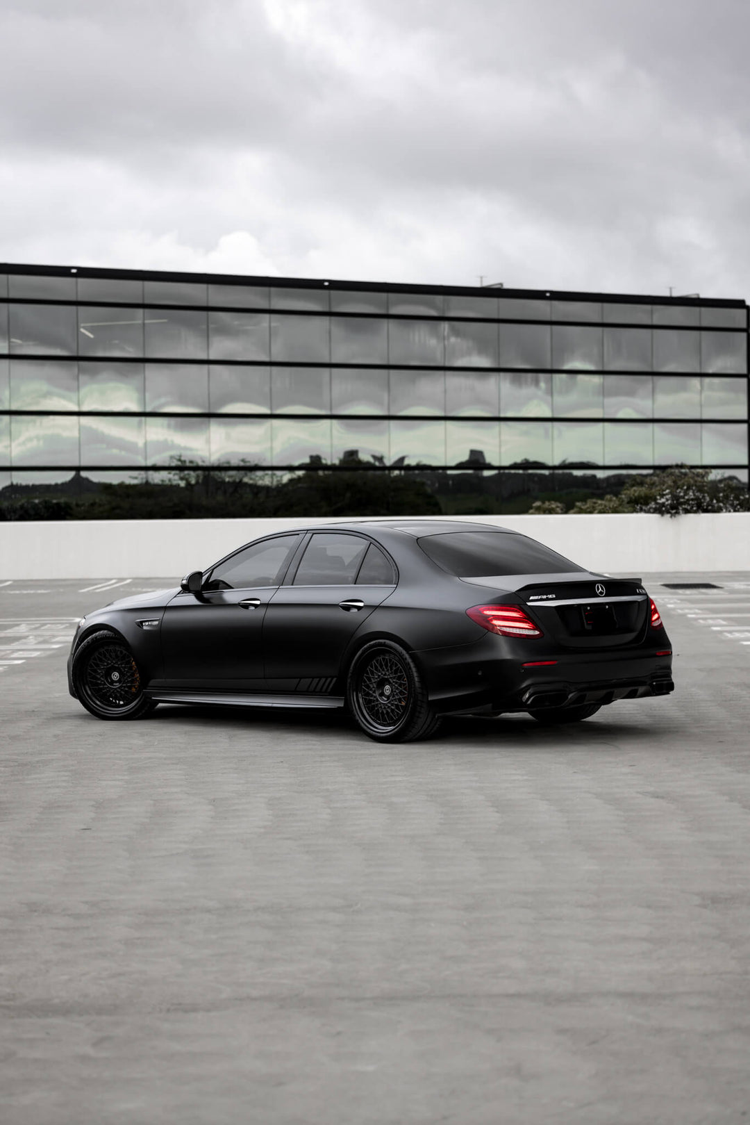 MERCEDES BENZ E63 AMG FORGED WHEELS AND EXHAUST SYSTEM