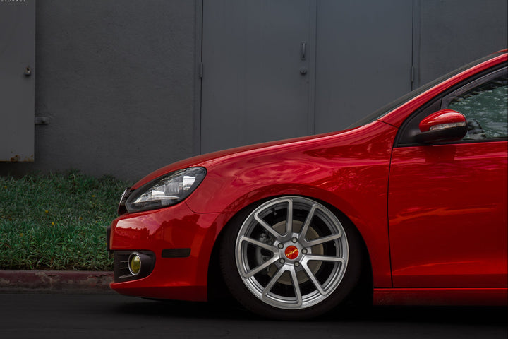 VOLKSWAGEN GOLF FORGED WHEELS AND EXHAUST SYSTEM