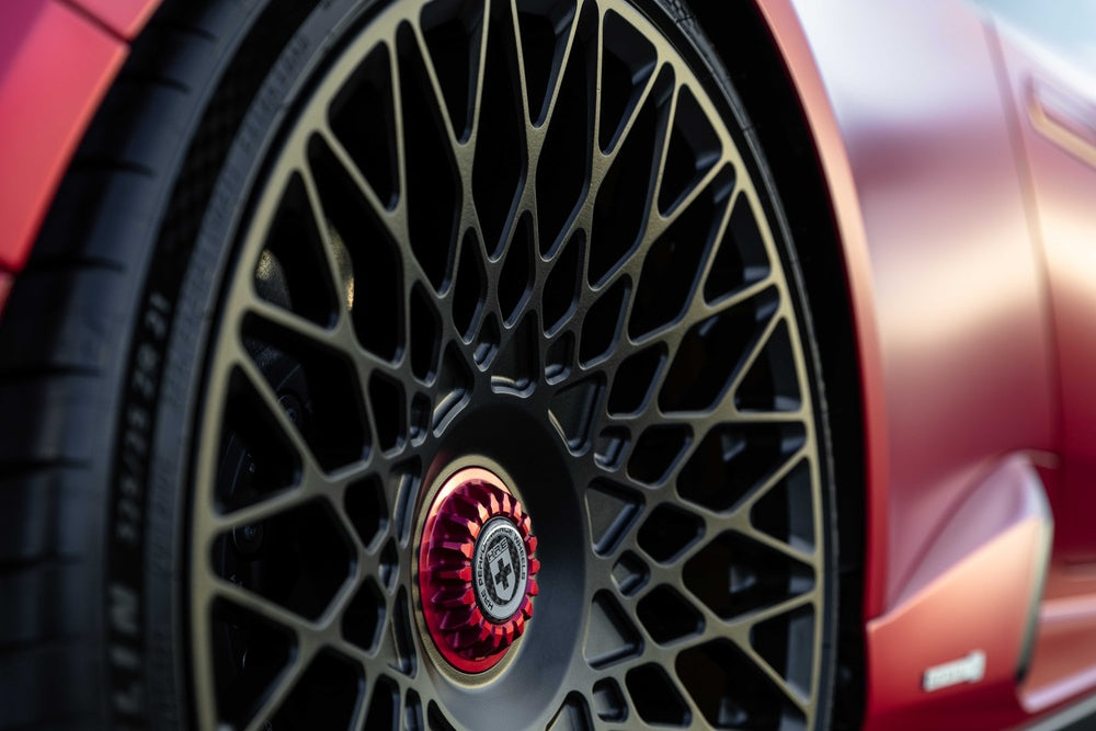 LAMBORGHINI HURACAN TECNICA FORGED WHEELS AND EXHAUST SYSTEM