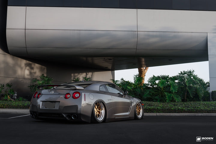NISSAN GTR FORGED WHEELS AND EXHAUST SYSTEM
