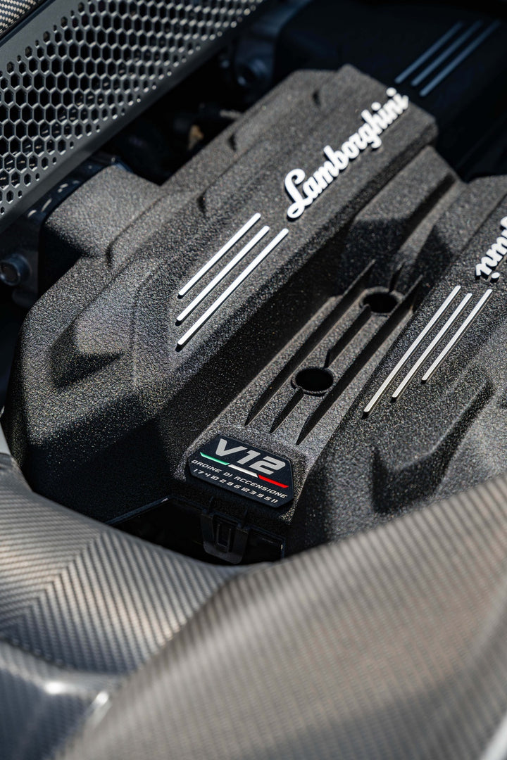 LAMBORGHINI REVUELTO FORGED WHEELS AND EXHAUST SYSTEM