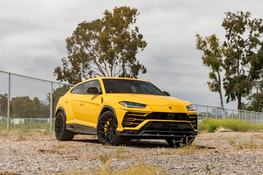 LAMBORGHINI URUS FORGED WHEELS AND EXHAUST SYSTEM