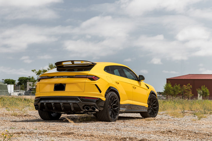 LAMBORGHINI URUS FORGED WHEELS AND EXHAUST SYSTEM