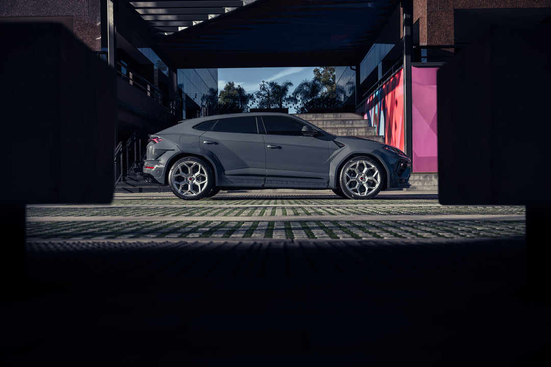 LAMBORGHINI URUS FORGED WHEELS AND EXHAUST SYSTEM