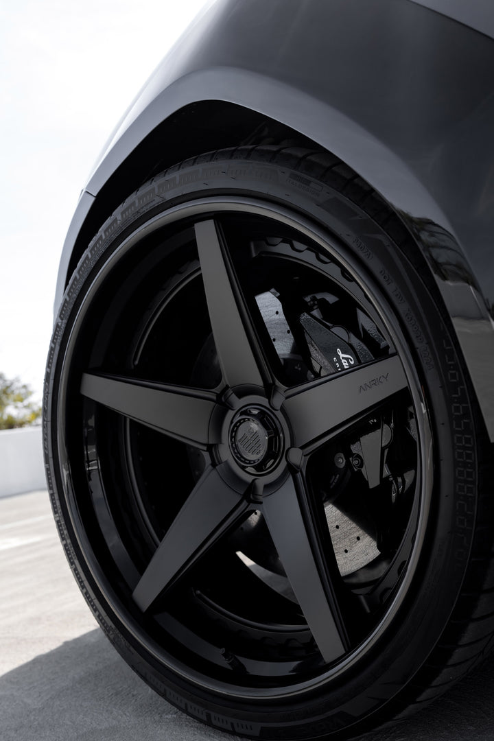 LAMBORGHINI URUS S FORGED WHEELS AND EXHAUST SYSTEM