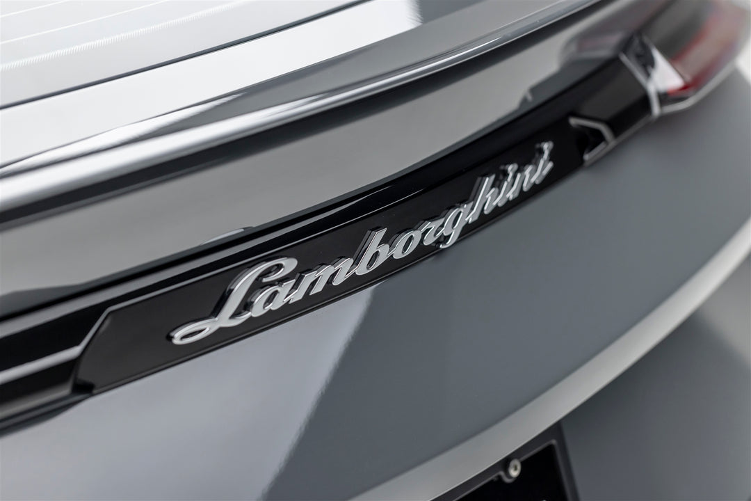 LAMBORGHINI URUS FORGED WHEELS AND EXHAUST SYSTEM