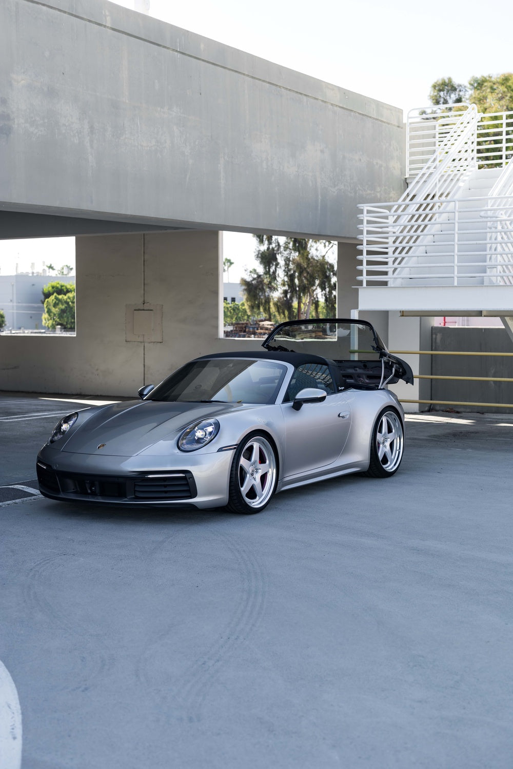 PORSCHE 911 FORGED WHEELS AND EXHAUST SYSTEM