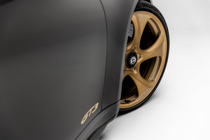 PORSCHE GT3 FORGED WHEELS AND EXHAUST SYSTEM