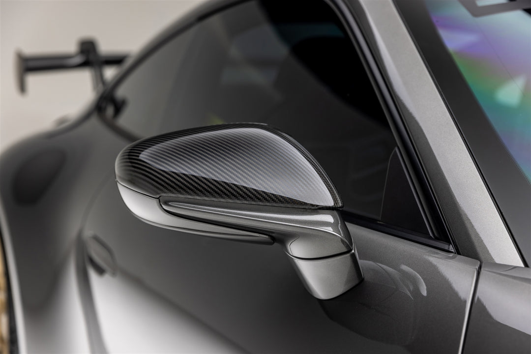 PORSCHE GT3 FORGED WHEELS AND EXHAUST SYSTEM