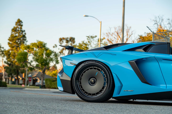 LAMBORGHINI AVENTADOR SV FORGED WHEELS AND EXHAUST SYSTEM