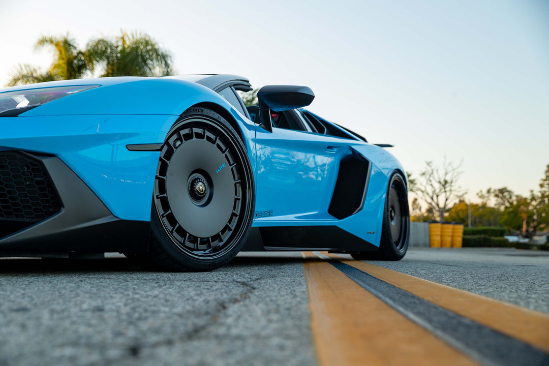 LAMBORGHINI AVENTADOR SV FORGED WHEELS AND EXHAUST SYSTEM