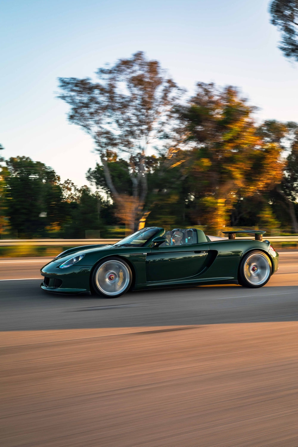 PORSCHE CARRERA GT FORGED WHEELS AND EXHAUST SYSTEM
