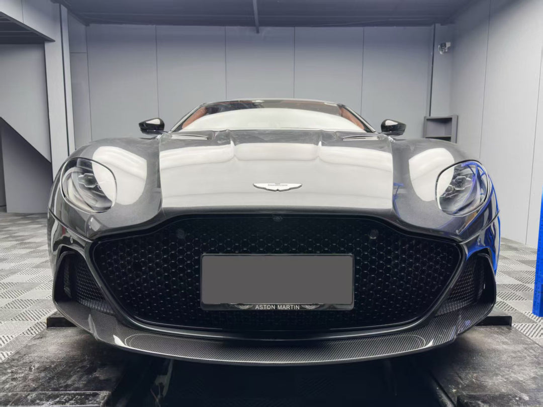 ASTON MARTIN DBS 770 CARBON KIT