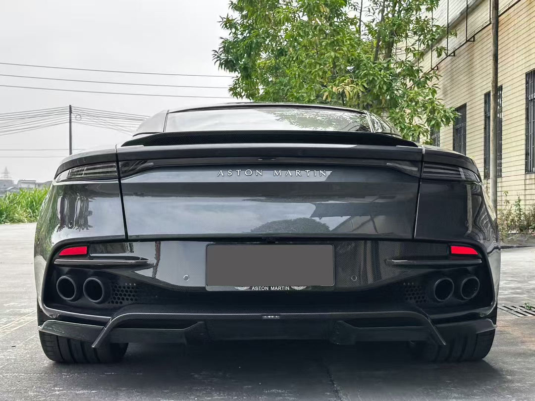 ASTON MARTIN DBS 770 CARBON KIT