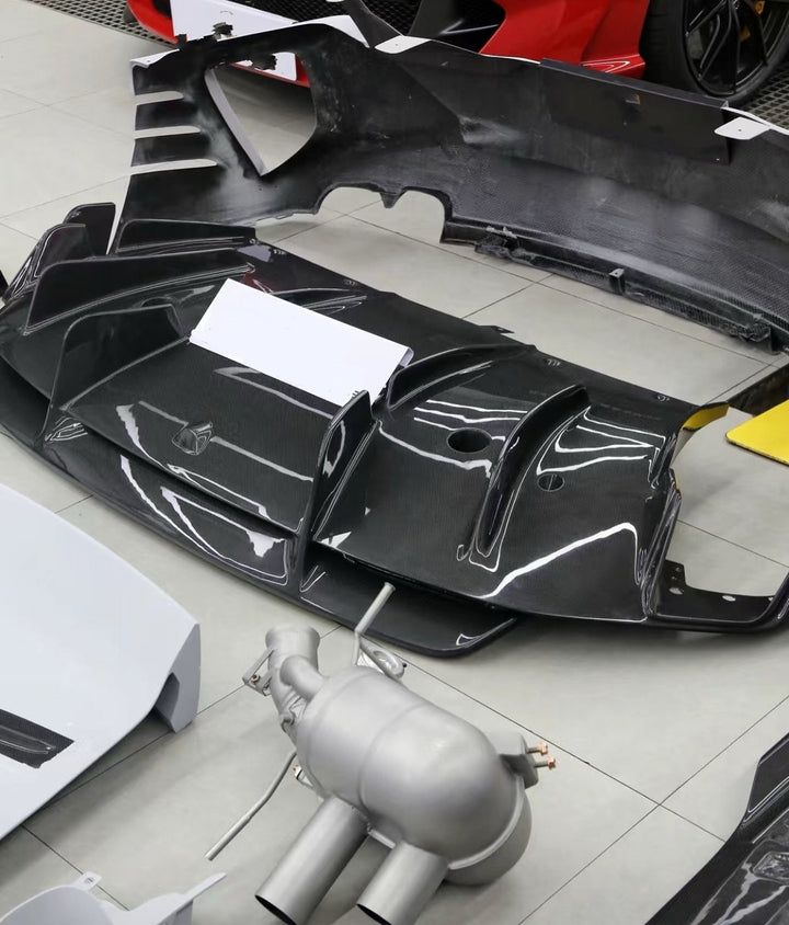 FERRARI 812 TO 812 COMPETIZIONE CONVERSION BODY KIT