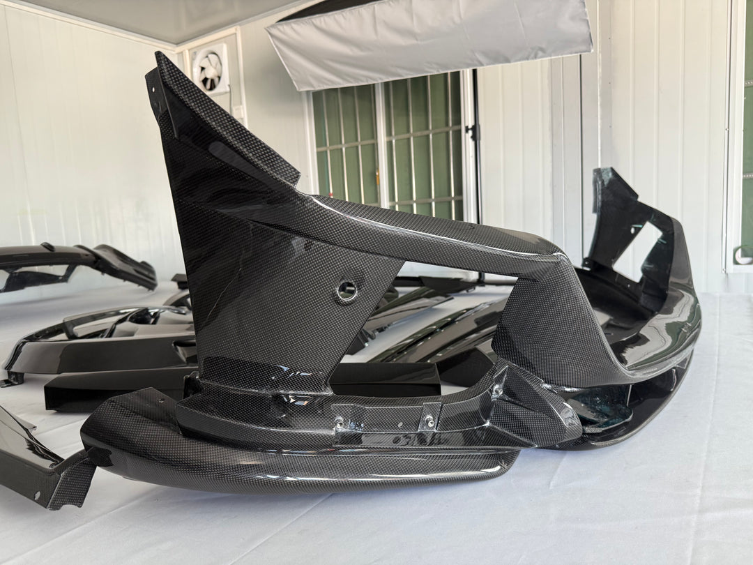 FERRARI PUROSANGUE CARBON FIBER BODY KIT