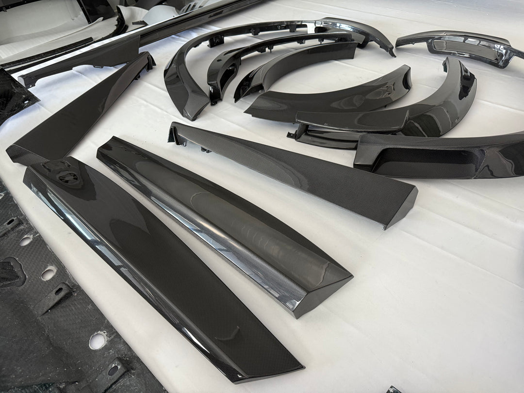 FERRARI PUROSANGUE CARBON FIBER BODY KIT