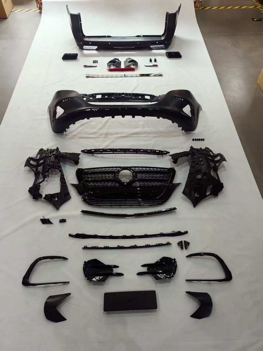 MERCEDES BENZ V CLASS W447 2016-2023 TO 2024 OLD TO NEW BODY KIT II