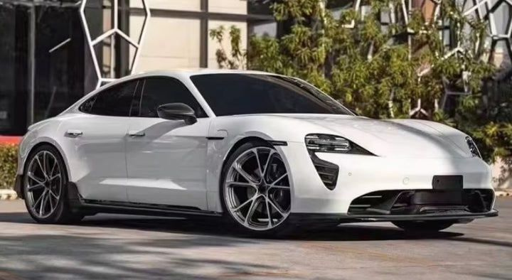 PORSCHE TAYCAN CARBON FIBER BODY KIT