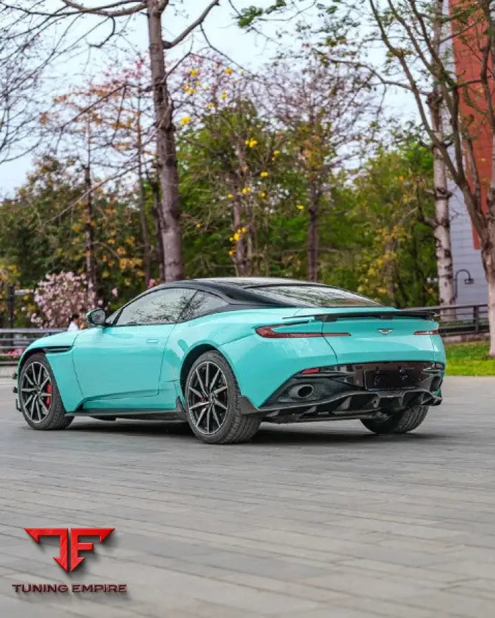 ASTON MARTIN DB11 CARBON FIBER PARTS