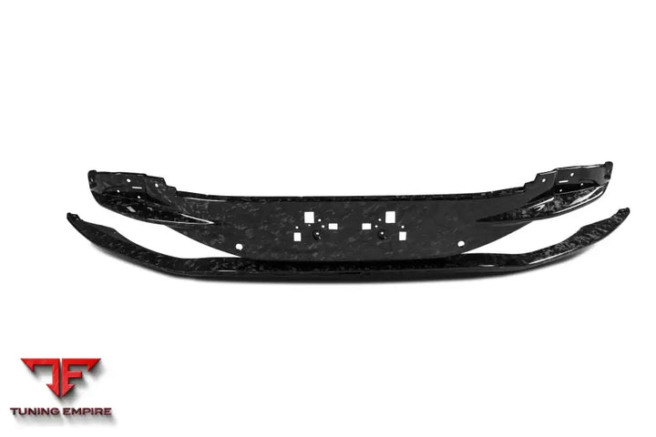 ASTON MARTIN DB11 CARBON FIBER PARTS