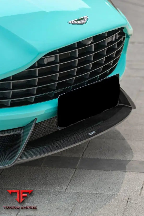 ASTON MARTIN DB11 CARBON FIBER PARTS