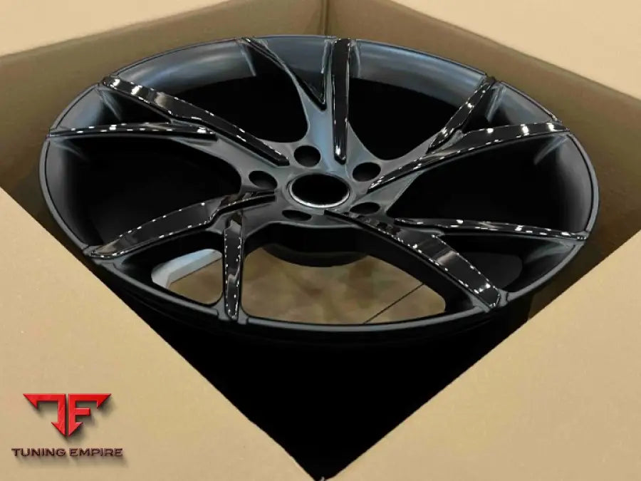 ASTON MARTIN DB11 WHEELS