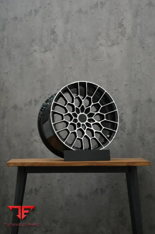 ASTON MARTIN DB9 WHEELS