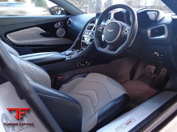 ASTON MARTIN DBS SUPERLEGGERA