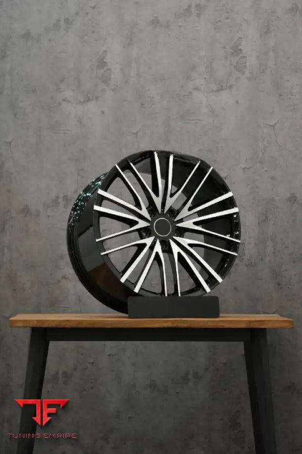 ASTON MARTIN DBS WHEELS