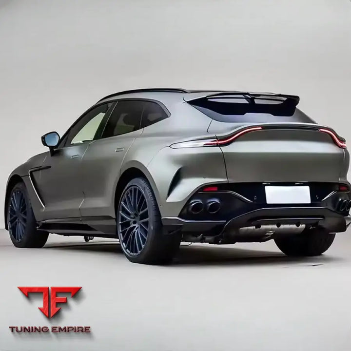 ASTON MARTIN DBX 707 DRY CARBON BODY KIT