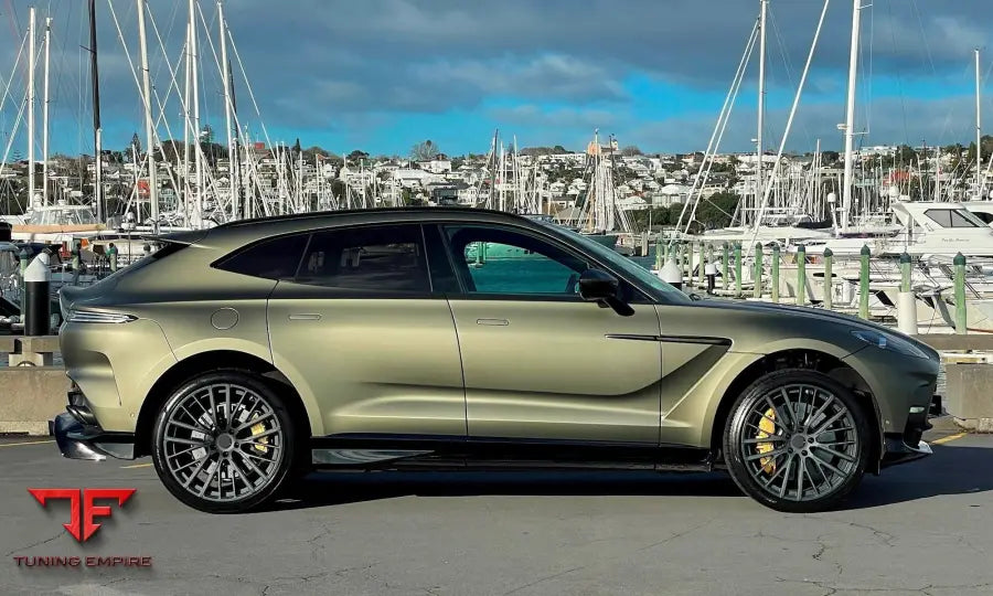 ASTON MARTIN DBX 707 WHEELS