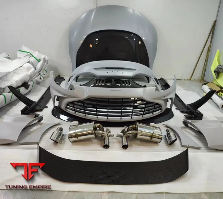 ASTON MARTIN VANTAGE CARBON BODY KIT UPGRADE TO V12 LOOK